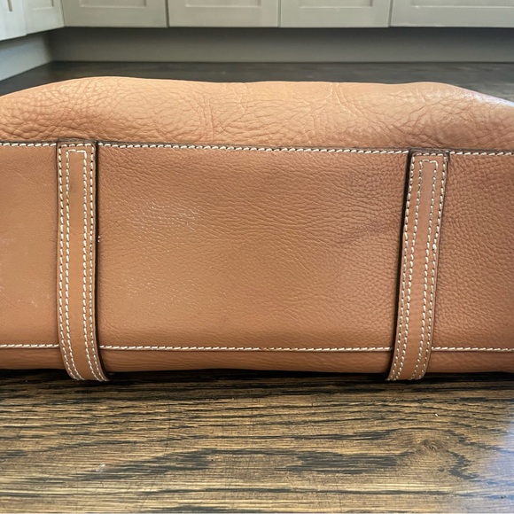 COPY - Luella Tan Leather Handbag with White Stitching. Top Handles. Detachable… - Picture 10 of 10